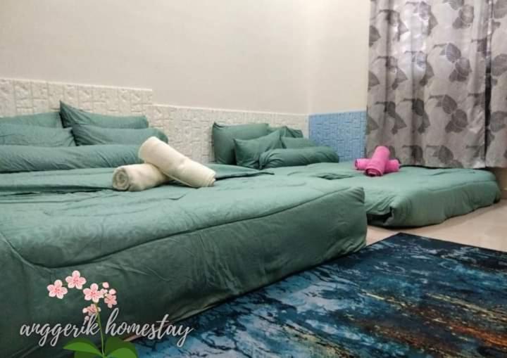 Kampong Sura Tengah Anggerik Homestay Dungun מראה חיצוני תמונה